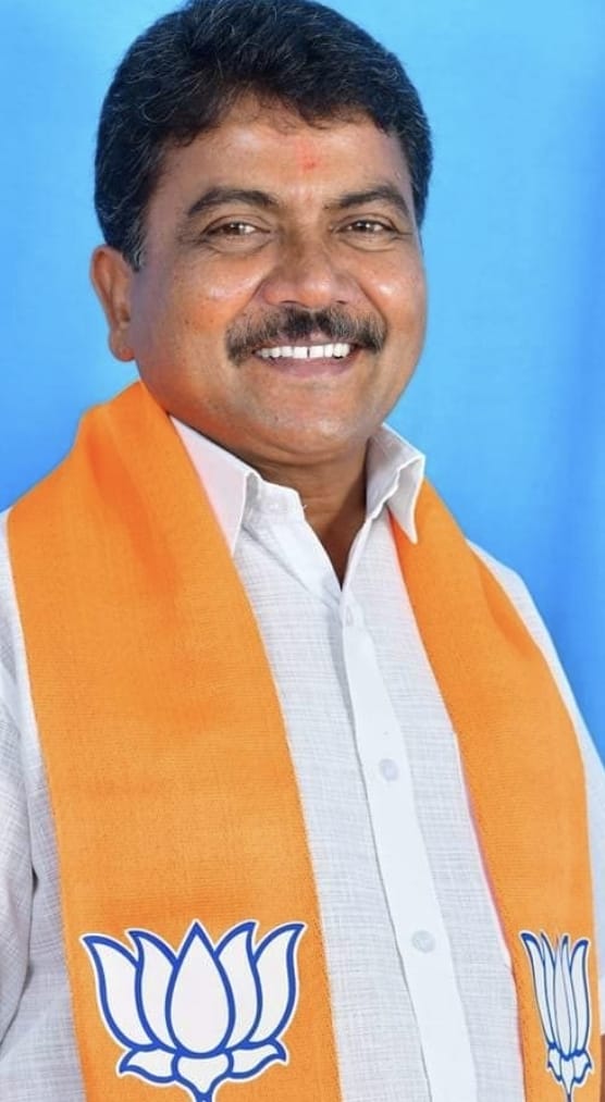 ಮೂಡಿಗೆರೆ: ಶಾಸಕ ಕುಮಾರಸ್ವಾಮಿಗೆ ಕೈತಪ್ಪಿದ ಟಿಕೆಟ್, ದೀಪಕ್ ದೊಡ್ಡಯ್ಯಗೆ ಟಿಕೆಟ್