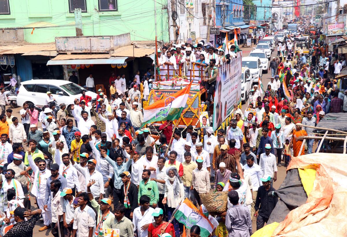 ಬೀದರ್ ವಿಧಾನಸಭಾ ಕ್ಷೇತ್ರ: ಶಾಸಕ ರಹೀಂಖಾನ್ ಶಕ್ತಿ ಪ್ರದರ್ಶನ
