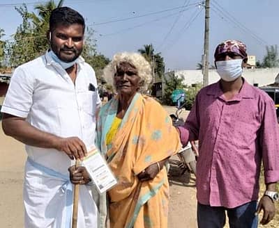 ಮೈಸೂರು ಜಿಲ್ಲೆಯಲ್ಲಿ ಶತಾಯುಷಿ ಬೋರಮ್ಮ  (110ವರ್ಷ) ಮತ ಚಲಾವಣೆ ಮಾಡಿದರು