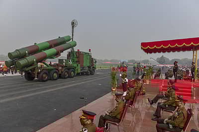 ಯುದ್ಧ ಸಾಮಾಗ್ರಿಗಳ ಪ್ರದರ್ಶನ