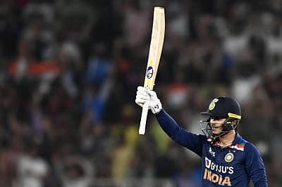 ಆರಂಭಿಕನಾಗಿ ಇಶಾನ್ ಯಶಸ್ಸು, 32 ಎಸೆತಗಳಲ್ಲಿ 56 ರನ್ ಸಾಧನೆ