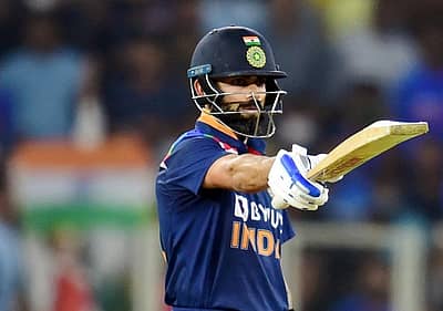 73 ರನ್ ಗಳಿಸಿ ಅಜೇಯರಾಗುಳಿದ ಕೊಹ್ಲಿ