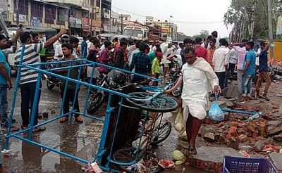 ಸಿಡಿಲಿನ ಸಹಿತ ಮಳೆಗೆ ಜನಜೀವನ ಅಸ್ತವ್ಯಸ್ತ