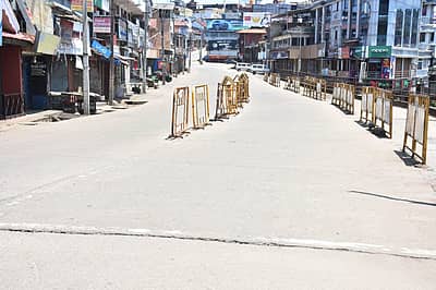 ಮಡಿಕೇರಿಯ ಪ್ರಮುಖ ರಸ್ತೆಗಳಲ್ಲಿ ಬಿಕೋ ಎನ್ನುವ ವಾತಾವರಣ
