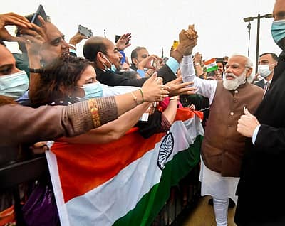 ಪ್ರಧಾನಿ ಮೋದಿಗೆ ಭಾರತೀಯ ಸಮುದಾಯದಿಂದ ಸ್ವಾಗತ