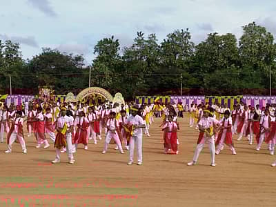 ಚಿತ್ರದುರ್ಗದಲ್ಲಿ ಮಕ್ಕಳಿಂದ ಕನ್ನಡ ರಾಜ್ಯೋತ್ಸವ