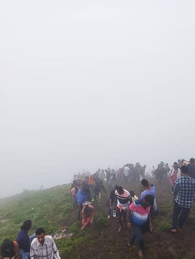 ದೇವೀರಮ್ಮ ಬೆಟ್ಟಕ್ಕೆ ದೀಪೋತ್ಸವ ಸಡಗರ
