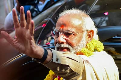 ಟಾಪ್ 10 ಪಟ್ಟಿಯಲ್ಲಿರುವ ಏಕೈಕ ಭಾರತೀಯ ಪ್ರಧಾನಿ ನರೇಂದ್ರ ಮೋದಿ ಮಾತ್ರ. ಮೋದಿ ಅವರಿಗೆ 8ನೇ ಸ್ಥಾನ ಸಿಕ್ಕಿದೆ.