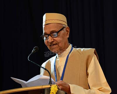 ಡಾ. ಚೆನ್ನವೀರ ಕಣವಿ - ಪ್ರಜಾವಾಣಿ ಸಂಗ್ರಹ ಚಿತ್ರ