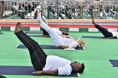ಮೈಸೂರಲ್ಲಿ 8 ನೇ ಅಂತರರಾಷ್ಟ್ರೀಯ ಯೋಗ ದಿನ ಆಚರಣೆ