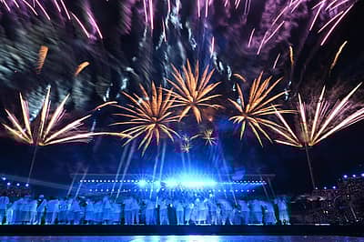 ಕಾಮನ್‌ವೆಲ್ತ್ ಕ್ರೀಡಾಕೂಟದ 22ನೇ ಆವೃತ್ತಿಗೆ ಇಂಗ್ಲೆಂಡ್‌ನ ಬರ್ಮಿಂಗ್‌ಹ್ಯಾಮ್‌ನಲ್ಲಿ ಗುರುವಾರ ರಾತ್ರಿ ಅದ್ಧೂರಿ ಚಾಲನೆ ಸಿಕ್ಕಿದೆ.