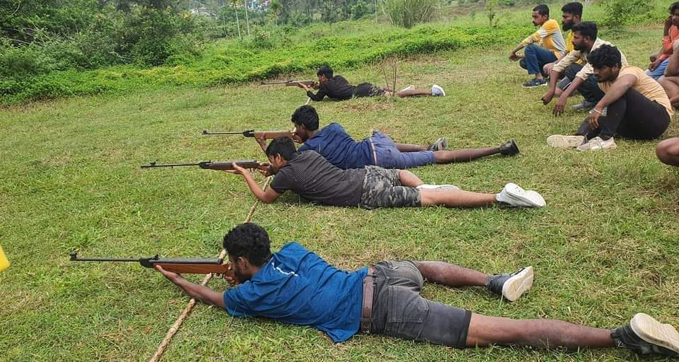 ಶಸ್ತ್ರಾಸ್ತ್ರ ತರಬೇತಿ