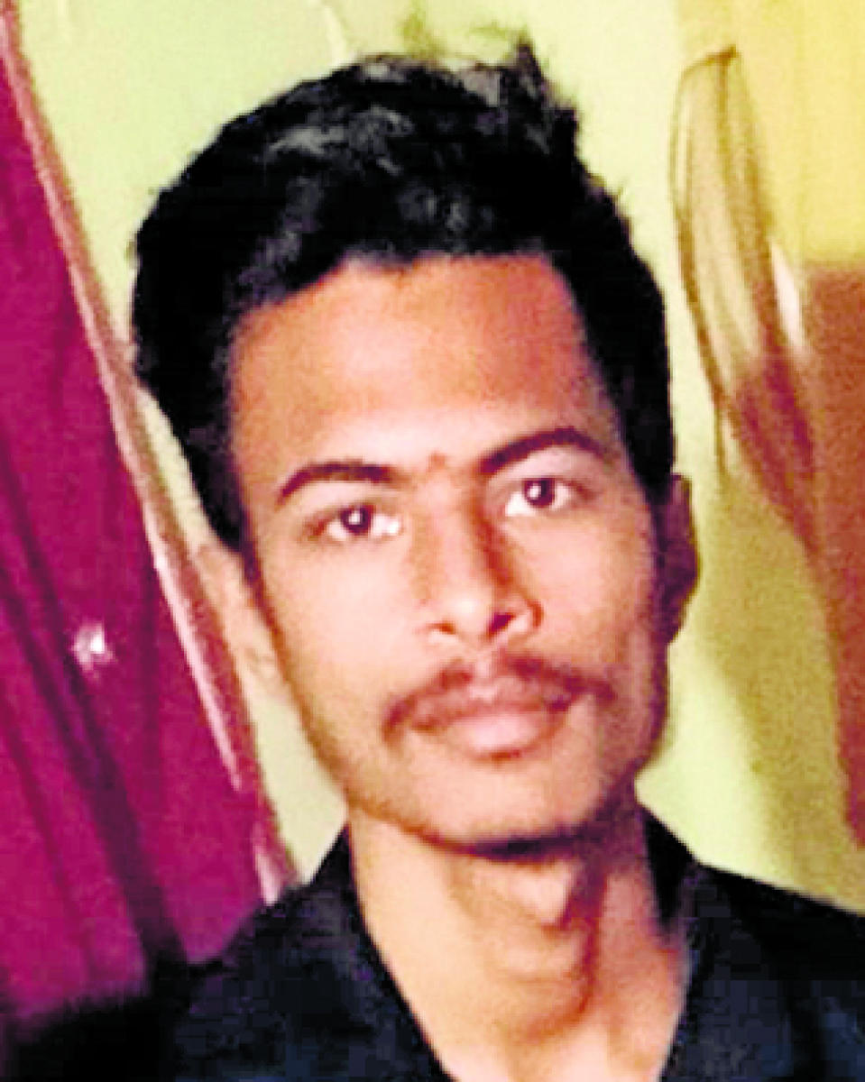 ಅಭಿಷೇಕ ಹಿರೇಮಠ