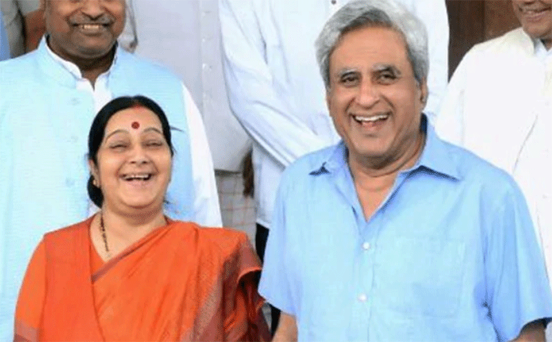 ಪತಿ ಸ್ವರಾಜ್ ಕೌಶಲ್ ಜತೆಸುಷ್ಮಾ ಸ್ವರಾಜ್ ​