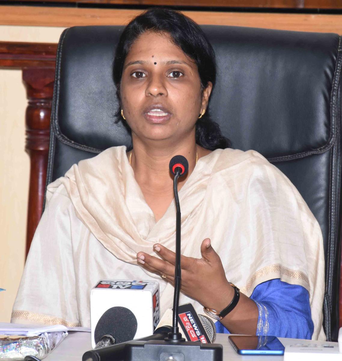 ದೀಪಾ ಚೋಳನ್‌