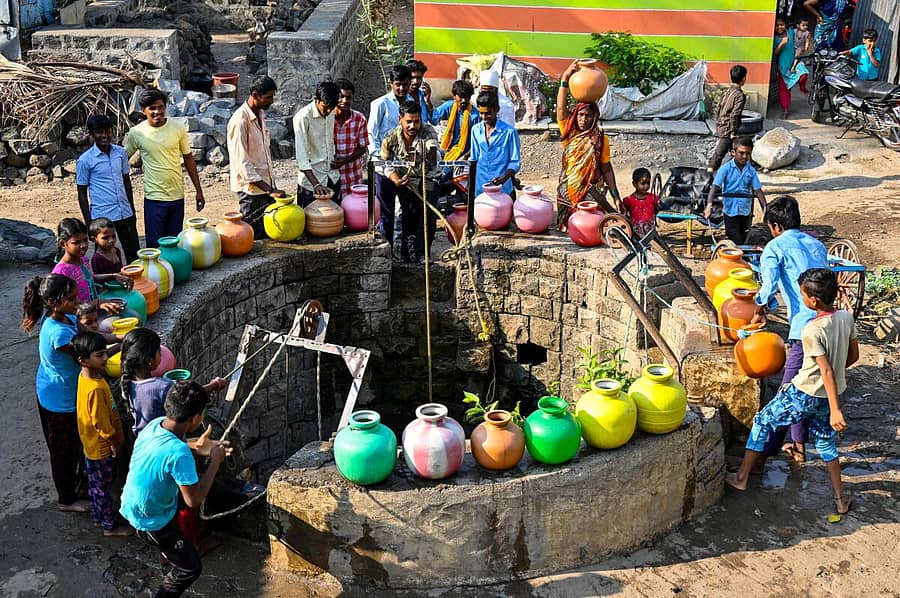 ಕಲಬುರಗಿ ಜಿಲ್ಲೆ ಅಫಜಲಪುರ ತಾಲ್ಲೂಕಿನ ಬಿದನೂರ ಗ್ರಾಮದಲ್ಲಿ ನೀರಿನ ಸಮಸ್ಯೆ ತೀವ್ರವಾಗಿದೆ.