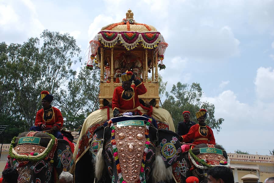 <div class="paragraphs"><p>ನಾಡಹಬ್ಬ ಮೈಸೂರು ದಸರಾ ಮಹೋತ್ಸವ </p></div>