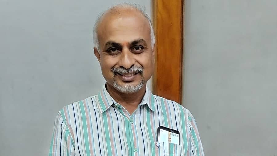 ಡಾ.ಎಸ್.ಶ್ರೀಧರ್