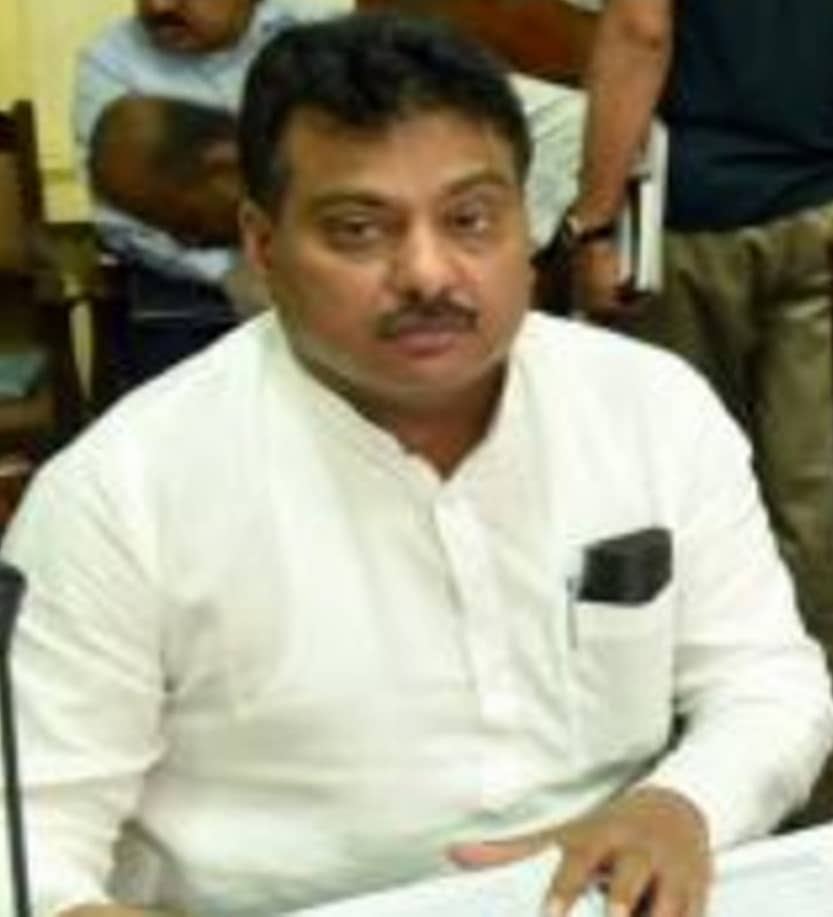state cabinet minister M.B. Patil.
