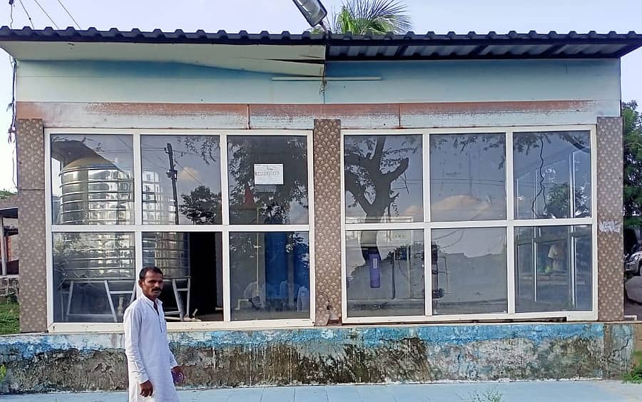 ಅಫಜಲಪುರ ತಾಲ್ಲೂಕಿನ ಮಾಶಾಳ ಗ್ರಾಮದಲ್ಲಿ ನಿರ್ವಹಣೆ ಇಲ್ಲದೆ ಹಾಳಾಗುತ್ತಿರುವ ಶುದ್ಧ ಕುಡಿಯು ನೀರಿನ ಘಟಕ.