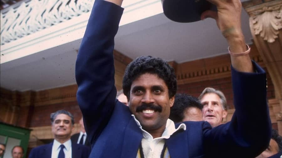 ಕಪಿಲ್ ಕಪ್ ಎತ್ತಿ ಹಿಡಿದಿದ್ದ ಕ್ಷಣ