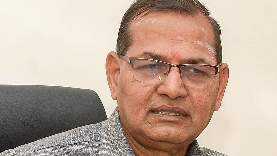 ಪ್ರೊ.ಶರಣಪ್ಪ ವಿ.ಹಲಸೆ