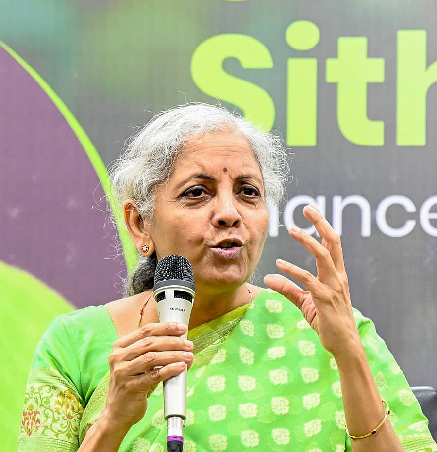 ನಿರ್ಮಲಾ ಸೀತಾರಾಮನ್, ಕೇಂದ್ರ ಹಣಕಾಸು ಸಚಿವೆ