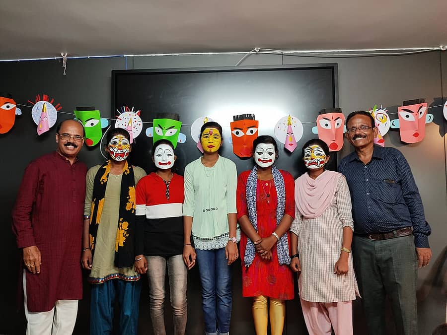 ಬೈಲಹೊಂಗಲ ಗಣಾಚಾರಿ ಶಿಕ್ಷಣ ಸಂಸ್ಥೆಯಲ್ಲಿ ರಂಗಾಯಣ ಶಿಬಿರ ನಡೆಯಿತು