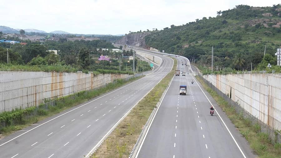 ಬೆಂಗಳೂರು–ಮೈಸೂರು ಎಕ್ಸ್‌ಪ್ರೆಸ್‌ ವೇ