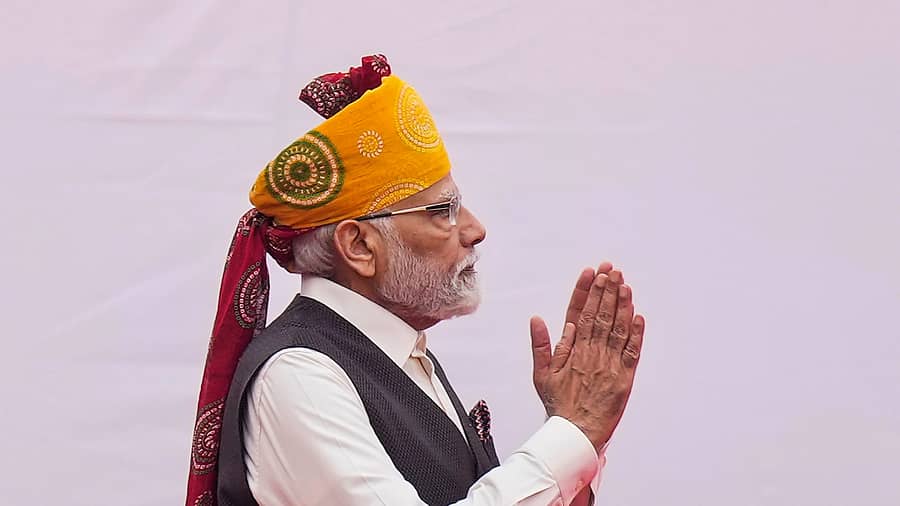 ನವದೆಹಲಿಯ ಕೆಂಪುಕೋಟೆಯಲ್ಲಿ ನಡೆದ ಸ್ವಾತಂತ್ರ್ಯ ದಿನ ಕಾರ್ಯಕ್ರಮದಲ್ಲಿ ಪ್ರಧಾನಿ ನರೇಂದ್ರ ಮೋದಿ ಭಾಗವಹಿಸಿದ್ದರು –ಪಿಟಿಐ ಚಿತ್ರ