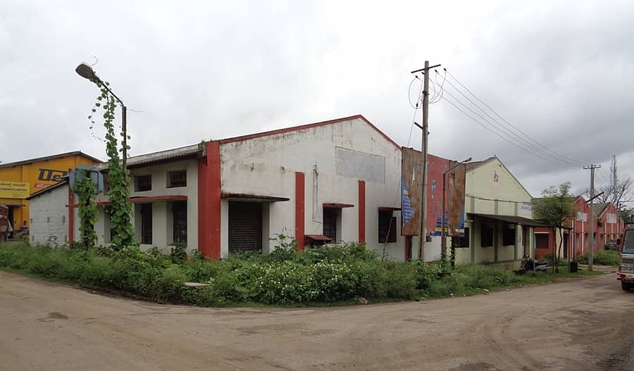 ಕೊಡಗು ಜಿಲ್ಲೆಯಲ್ಲಿರುವ ಏಕೈಕ ಕೈಗಾರಿಕಾ ಪ್ರದೇಶ ಕೂಡ್ಲೂರು ಕೈಗಾರಿಕಾ ಪ್ರದೇಶ