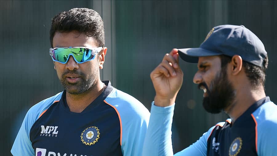 ಆರ್. ಅಶ್ವಿನ್ ಮತ್ತು ರವೀಂದ್ರ ಜಡೇಜ