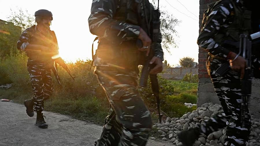 ಜಮ್ಮು ಮತ್ತು ಕಾಶ್ಮೀರದಲ್ಲಿ ಭದ್ರತಾ ಪಡೆಗಳ ಕಾರ್ಯಾಚರಣೆ–ಸಂಗ್ರಹ ಚಿತ್ರ