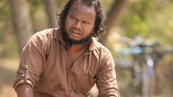 ‘ಅವಳು ಲೈಲಾ ಅಲ್ಲಾ, ನಾನು ಮಜ್ನು ಅಲ್ಲಾ’ ಚಿತ್ರದಲ್ಲಿ ಕಲಾವಿದ ಡಿಂಗ್ರಿ ನರೇಶ್