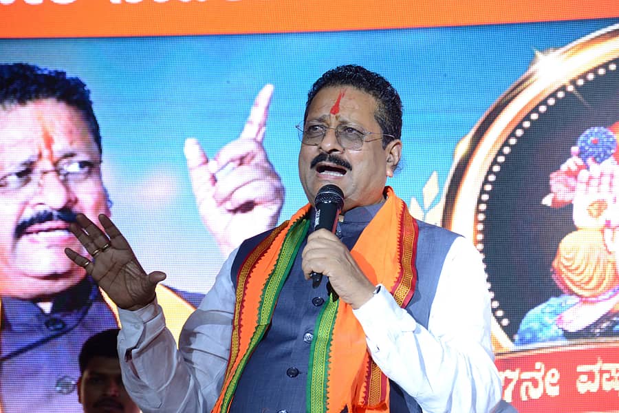 <div class="paragraphs"><p> ಬಸನಗೌಡ ಪಾಟೀಲ ಯತ್ನಾಳ </p></div>