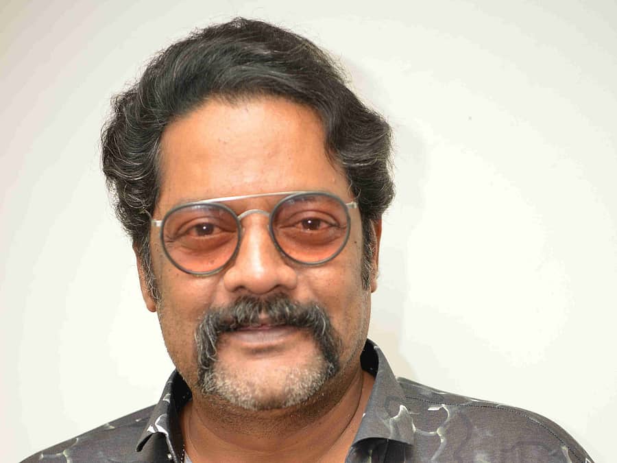 <div class="paragraphs"><p>ರವಿಶಂಕರ್</p></div>