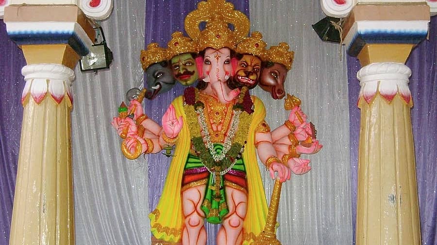 <div class="paragraphs"><p> ಗಣೇಶ</p></div>