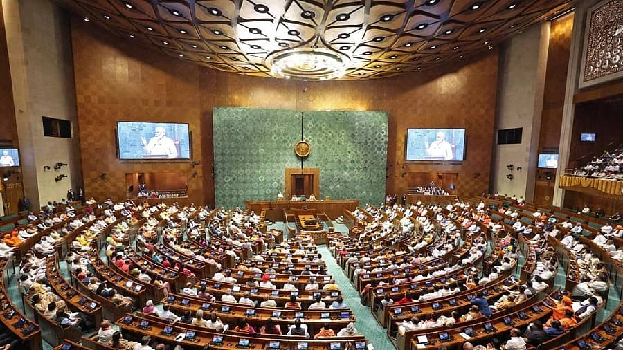 <div class="paragraphs"><p>ಸಂಸತ್</p></div>