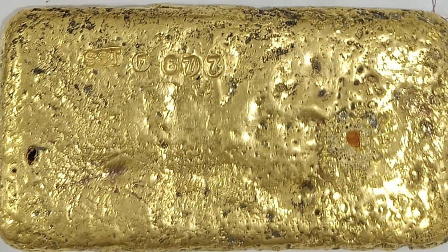 ವಶಕ್ಕೆ ಪಡೆದ ಚಿನ್ನ