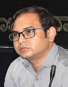 <div class="paragraphs"><p>ಸ್ನೇಹಲ್ ಲೋಖಂಡೆ</p></div>