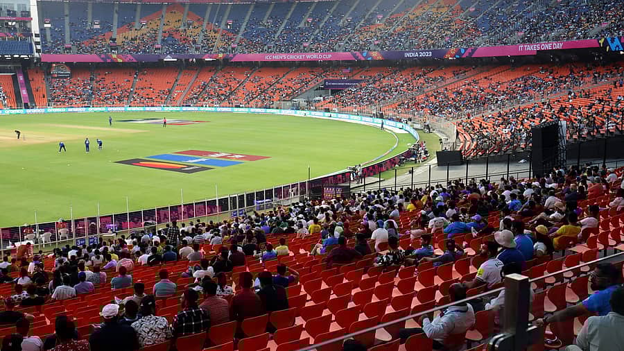 <div class="paragraphs"><p>ಗುಜರಾತ್ನ ಅಹಮದಾಬಾದ್ನಲ್ಲಿರುವ ನರೇಂದ್ರ ಮೋದಿ ಕ್ರೀಡಾಂಗಣ</p></div>