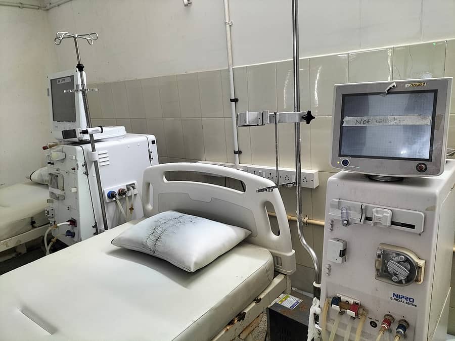 ಉಡುಪಿಯ ಜಿಲ್ಲಾ ಆಸ್ಪತ್ರೆಯಲ್ಲಿ ಕೆಟ್ಟುನಿಂತಿರುವ ಡಯಾಲಿಸಿಸ್ ಯಂತ್ರ