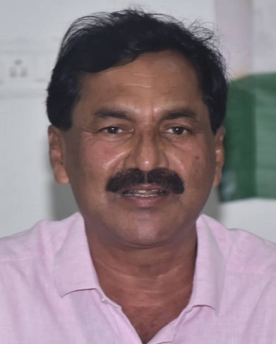 <div class="paragraphs"><p>ಎಂ.ಲಕ್ಷ್ಮಣ</p></div>