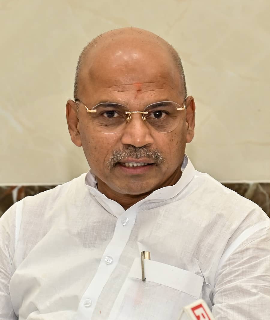 ಡಾ.ಶರಣಪ್ರಕಾಶ ಪಾಟೀಲ