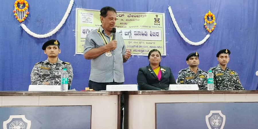 ಮೂಡಿಗೆರೆಯ ಜೇಸಿಐ ಭವನದಲ್ಲಿ ನಡೆದ ಅಗ್ನಿವೀರ್ ಮಾಹಿತಿ ಕಾರ್ಯಾಗಾರದಲ್ಲಿ ಸೀನಿಯರ್ ಛೇಂಬರ್ ಅಧ್ಯಕ್ಷರಾದ ಎನ್.ಎಲ್ ಪುಣ್ಯಮೂರ್ತಿ ಮಾತನಾಡಿದರು