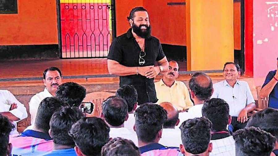 <div class="paragraphs"><p>ನಟ ರಿಷಬ್‌ ಶೆಟ್ಟಿ</p></div>