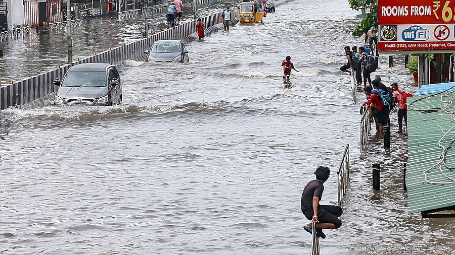 <div class="paragraphs"><p>ಚೆನ್ನೈ ಮಳೆ</p></div>