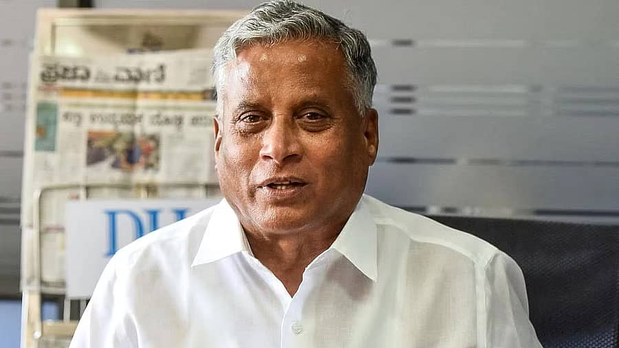 <div class="paragraphs"><p>ವಿ.ಸೋಮಣ್ಣ</p></div>