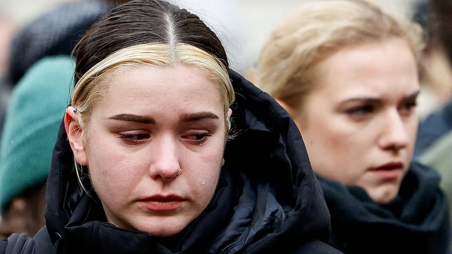 <div class="paragraphs"><p>ಘಟನೆಯಿಂದ ಭೀತಿಗೊಂಡಿದ್ದ ಚಾರ್ಲ್ಸ್ ವಿಶ್ವವಿದ್ಯಾಲಯ ಯುವತಿ</p></div>