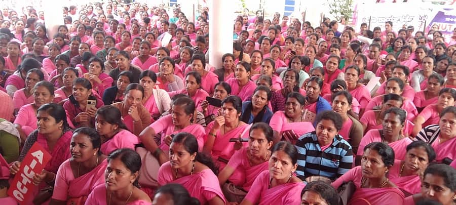 <div class="paragraphs"><p>ಆಶಾ ಕಾರ್ಯಕರ್ತೆಯರು</p></div>